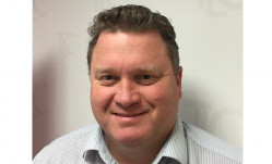 Headshot of Ian Gandy